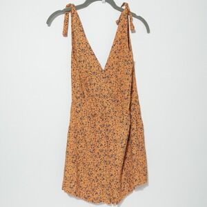 Urban Outfitters Romper Womens Size 4 Floral Print Playsuit  Yellow New